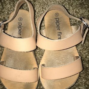 Piper Finn sandals